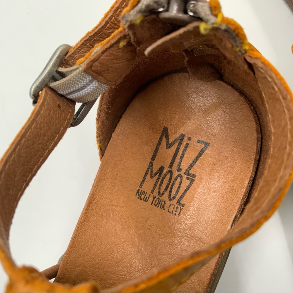 Miz Mooz Mari Yellow Orchid Perforated Slingback Sandal Stylish Women’s Size 38. - Picture 2 of 8